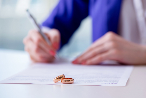 What Cannot Be Stipulated In An Illinois Prenup?